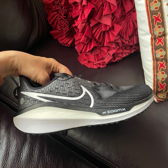 New without box Nike Zoomx running shoes size woman 7.5 - Picture 5 of 13